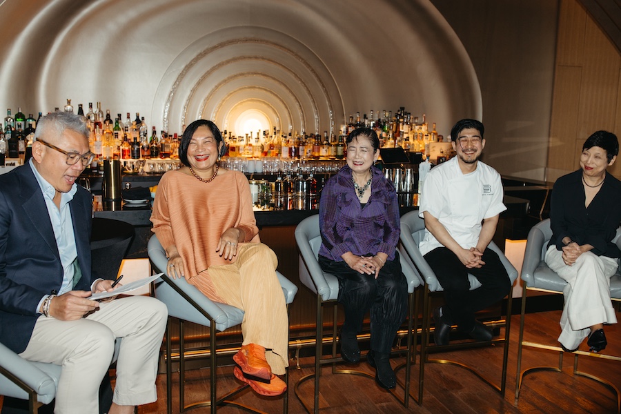 William Li, Nok Suntaranon, Saori Kawano, Mark Yu, Ellen Yin aapi hospitality panel conversation