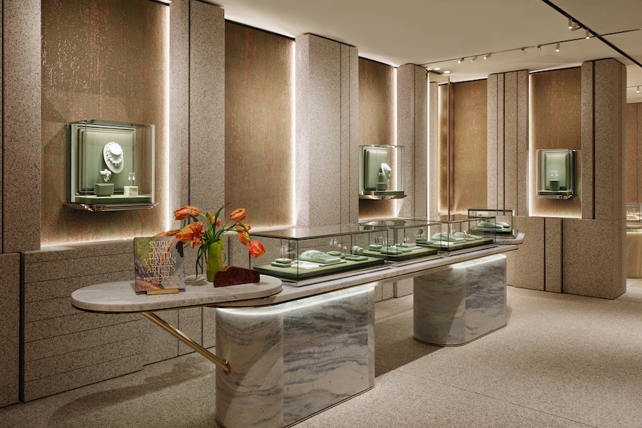 David Yurman Miami Design DIstrict Store jewelry neutral display cases