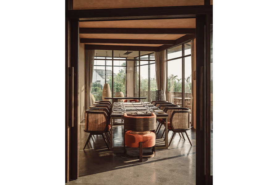 the radical hotel asheville north carolina river arts district afterglow restaurant gold chains around racetrack bar