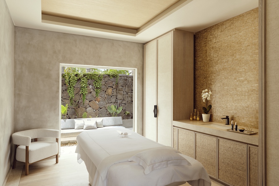 One&Only Le Saint Géran Guerlain Spa Mauritius island luxury muted tones natural materials terracotta single treatment room bed
